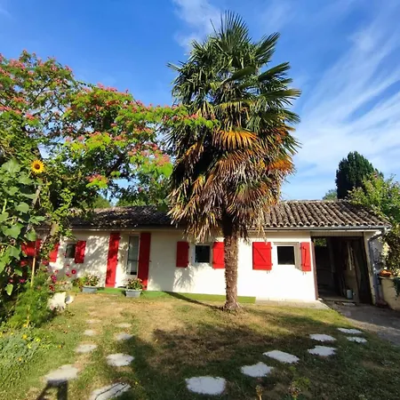 Maison De 12 Personnes بيت للعطل