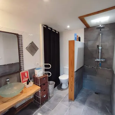 Maison De 12 Personnes Holiday home Champniers (Charente)