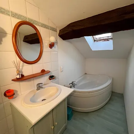 Maison De 12 Personnes