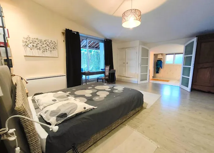 بيت للعطل Maison De 12 Personnes Champniers (Charente)