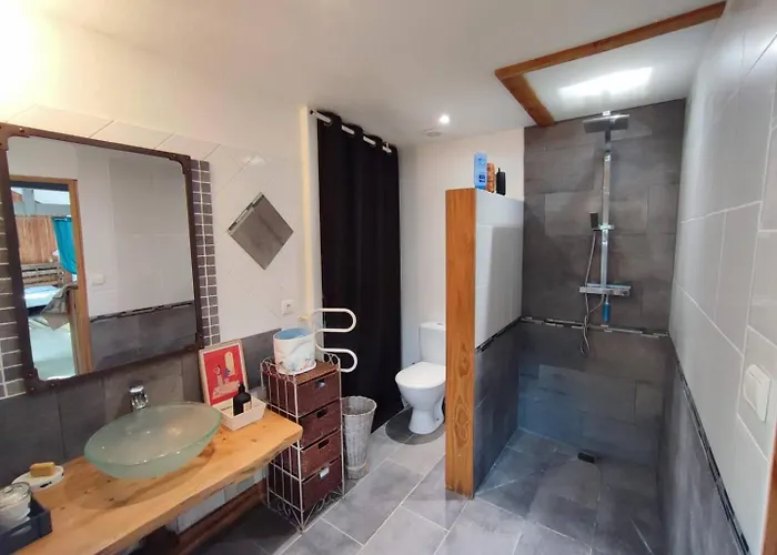 Maison De 12 Personnes بيت للعطل Champniers (Charente)