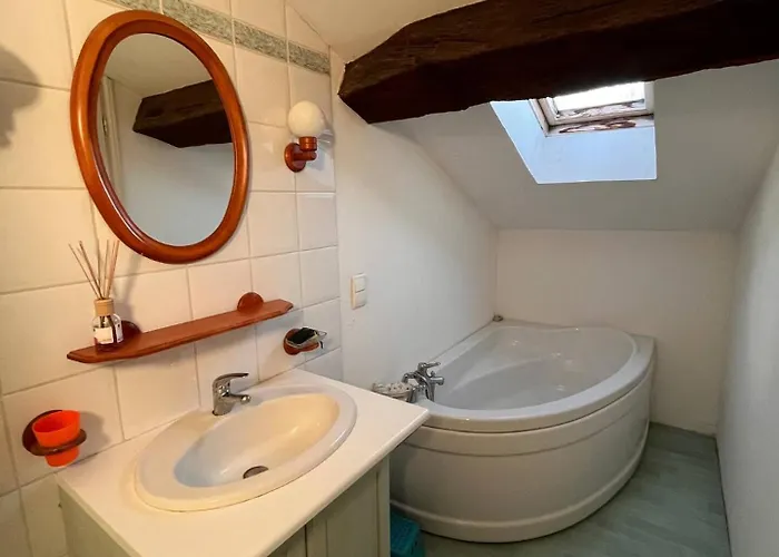 Maison De 12 Personnes